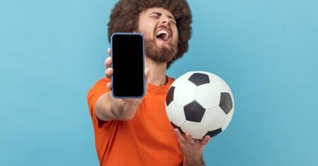 Aplicativos para assistir futebol ao vivo no celular: brasileiros e internacionais